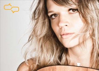 Alexia Bomtempo at Connectbrazil.com