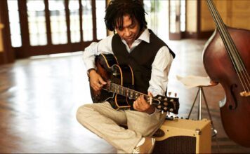 Warming up to Djavan is easy when you hear him sing at Connectbrazil.com