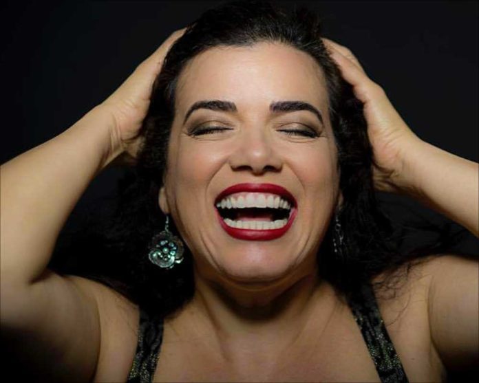 Brazilian American singer Deborah Watts