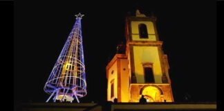 Christmas tree next to Brazilian church in Rio de Janeiro