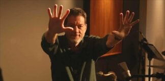 brazilian jazz saxophist Leo Gandelman