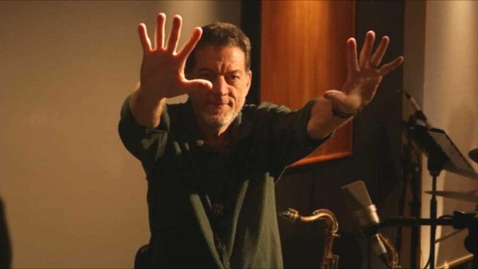 brazilian jazz saxophist Leo Gandelman