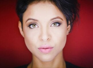 Brazilian singer Kell Smith has a April birthday
