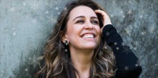 December's Brazilian musical birthdays include singer and songwriter Roberta Sa.