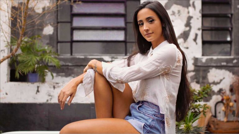 Mariana Nolasco. Meet Brazil's Millennial Musicmakers