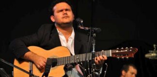 Brazilian guitarist Gabriel Santiago in concert.